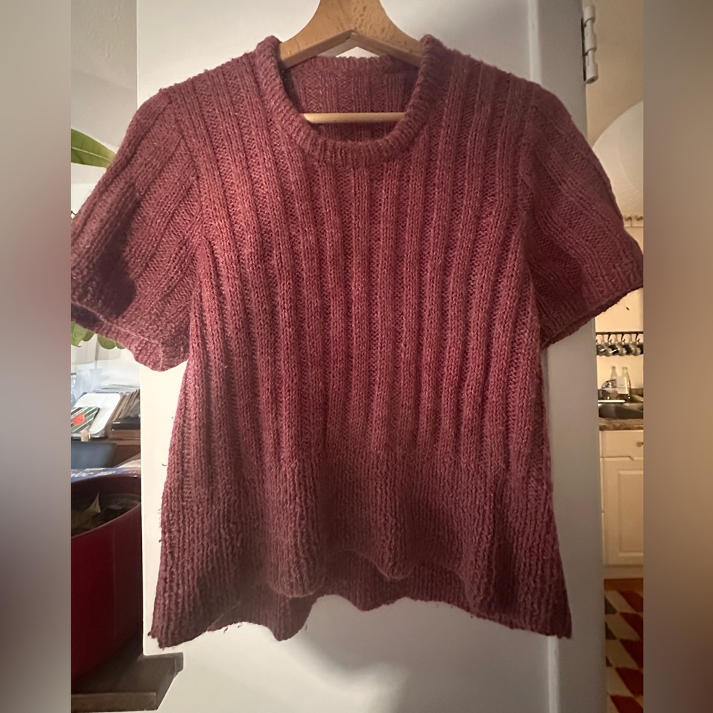 Vintage hand knit dark pink/purple rib top